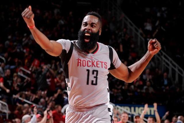 汤普森18分独行侠送爵士3连败 国王轻取开拓者